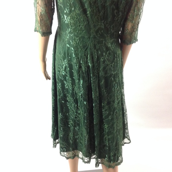 New Dress Tells Womens Cocktail Lace Floral Dress - Picture 4 of 5